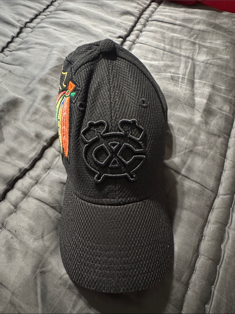 Kids Blackhawks Black Embroidered Baseball Cap with Colorful Side Stitching